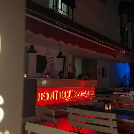 Doc's Hotel