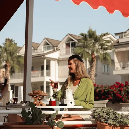 Doc's Hotel 3*